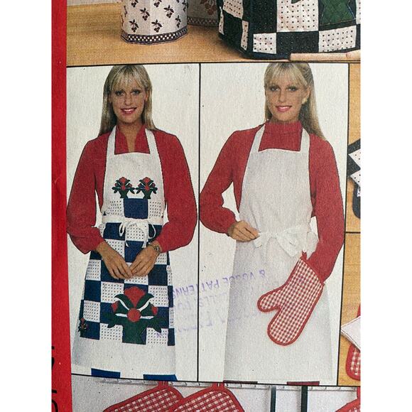 Butterick Sewing pattern 4147 Apron toaster cozy place mat - Picture 2 of 8